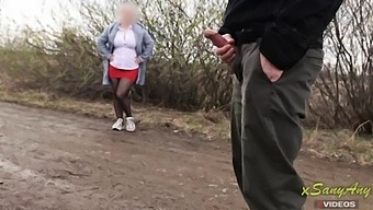 Stranger Gives Me A Handjob In The Park