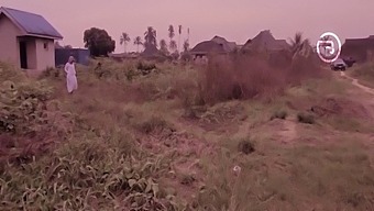 Young Fulani Girl Offered 100k To Give A Quick Blowjob In A Secluded Area By Wealthy Nigerian Man
