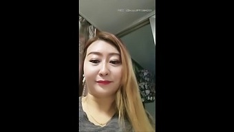 Indian Mature Housewife'S Solo Play In Hd