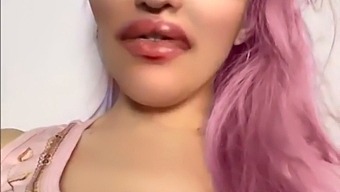 Tempting Faces: Seductive Facial Expressions And Seduction