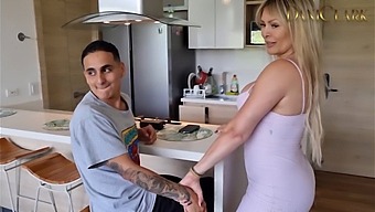 Monique Fuentes Gives A Mind-Blowing Blowjob And Gets Pounded By A Big Dick In Raw Action