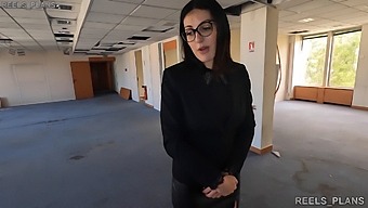 Real Estate Agent Cheats On Her Boyfriend With Rough Anal Sex During Fake Client Visit
